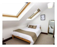 Less than 3 min walk to Ealing Common Station